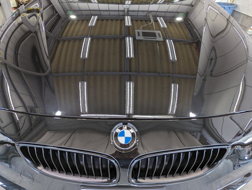 施工後　BMW420i(ブラック）　ボンネット全体