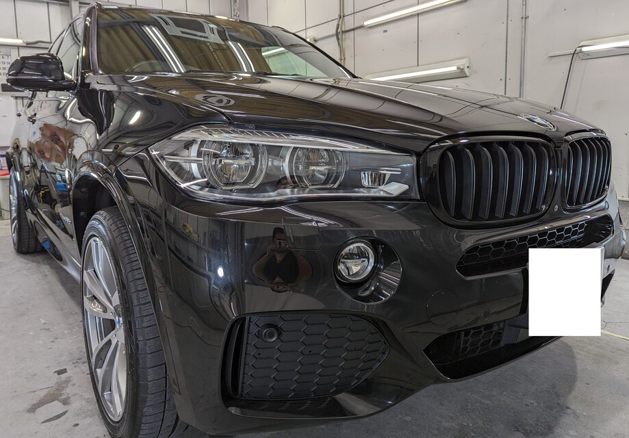 施工後　BMWX5(ブラック）　車全体