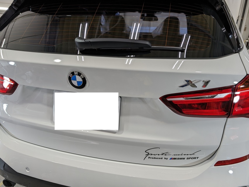 施工後　BMWX1(ホワイト）　バックアップ
