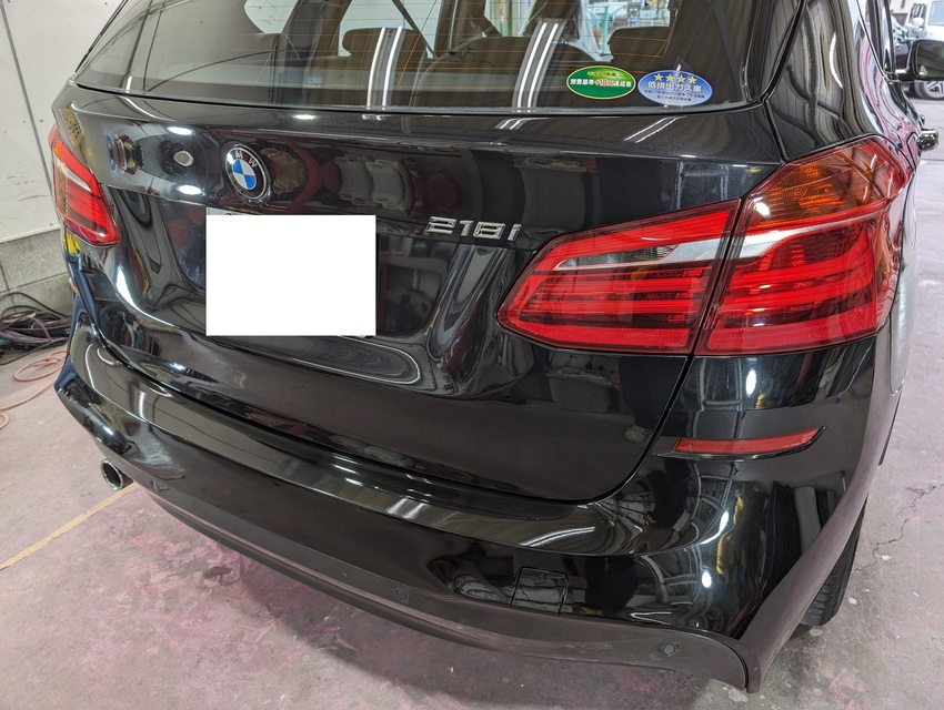 施工後　BMW218i(ブラック）　バック