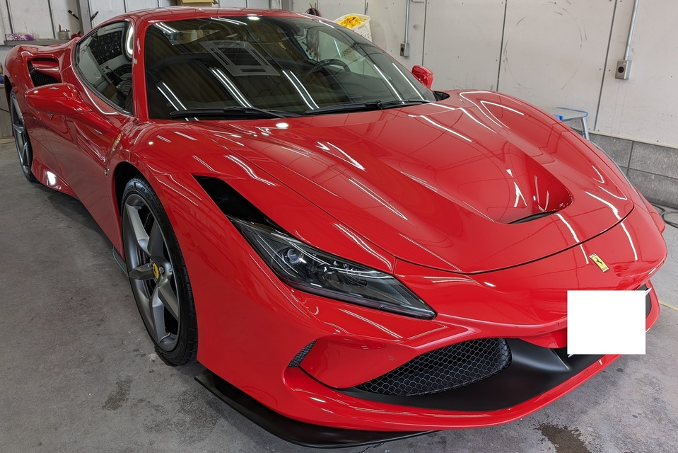 施工後　Ferrari(レッド）　お車全体